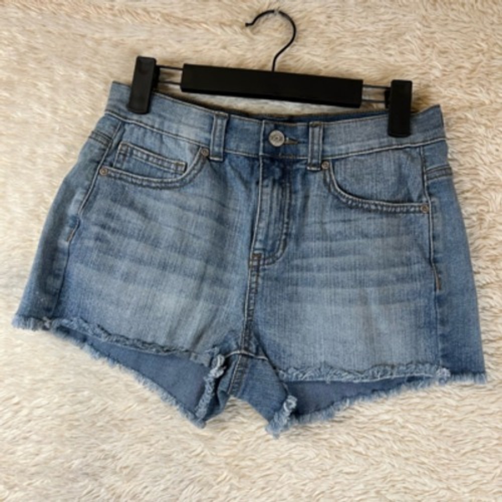 Mudd Jean Shorts Womens 7 Blue Pockets Stretch Whiskered Frayed Hem Denim Staple
